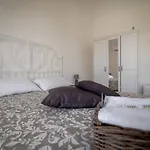 Pindemonte Apartamento *