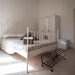 Pindemonte Apartamento *