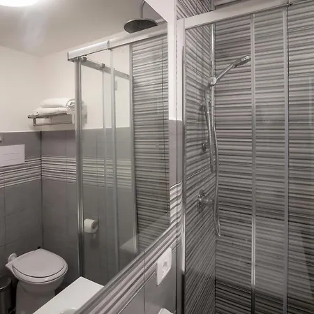 شقة Pindemonte باليرمو