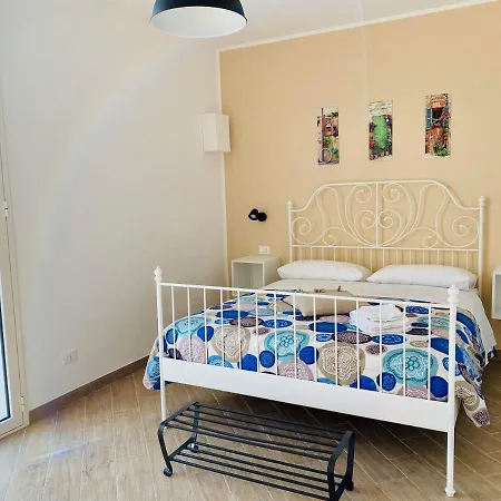 Pindemonte 아파트 *