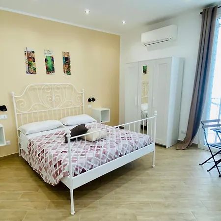 Pindemonte 팔레르모